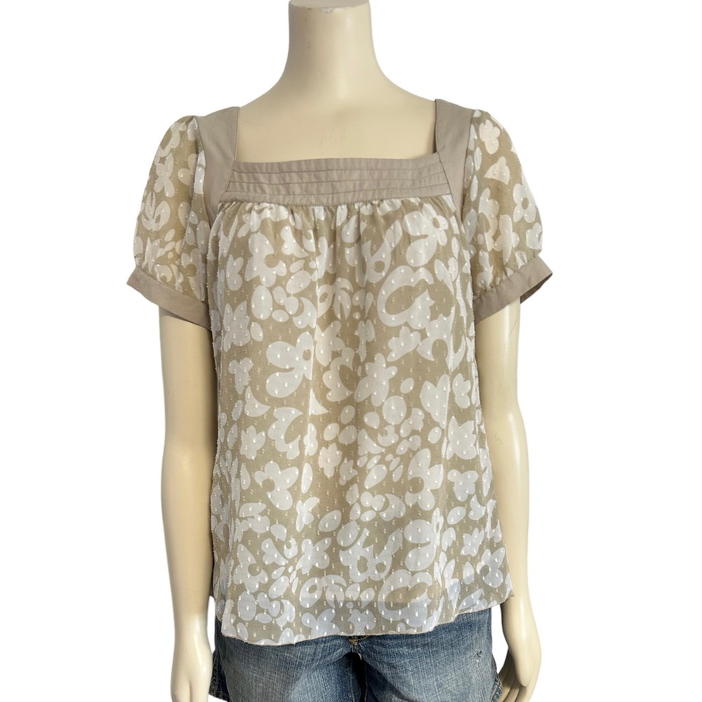 Lowrys Farm Boho Top Womens Medium Tan White Flower‎ Poof Sleeve flowy